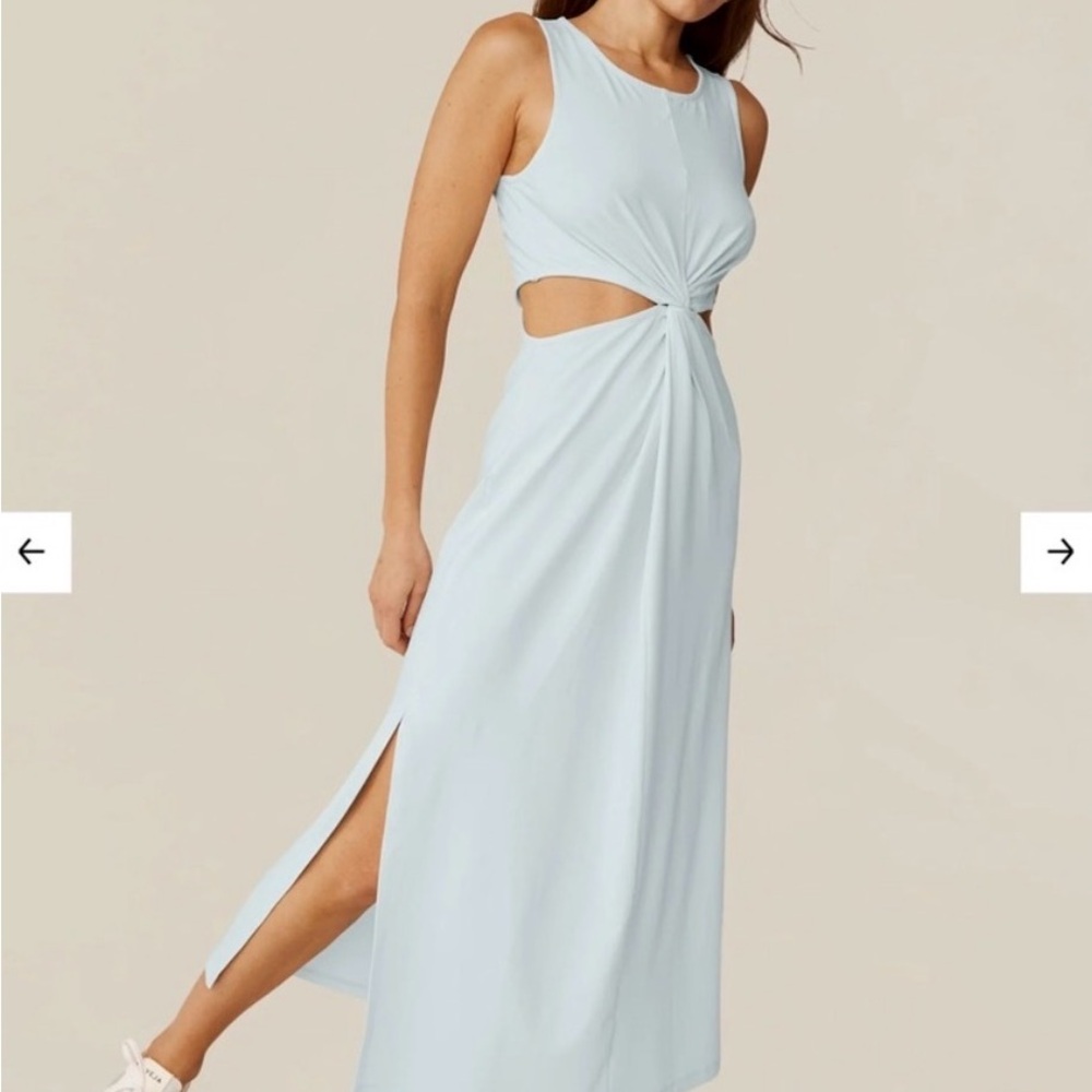Beyond Yoga Around the World Twist-Front Dress